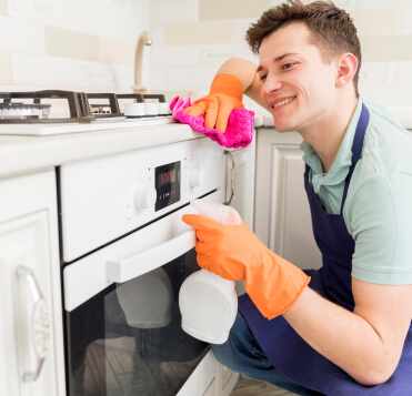 Kitchen Cleaning